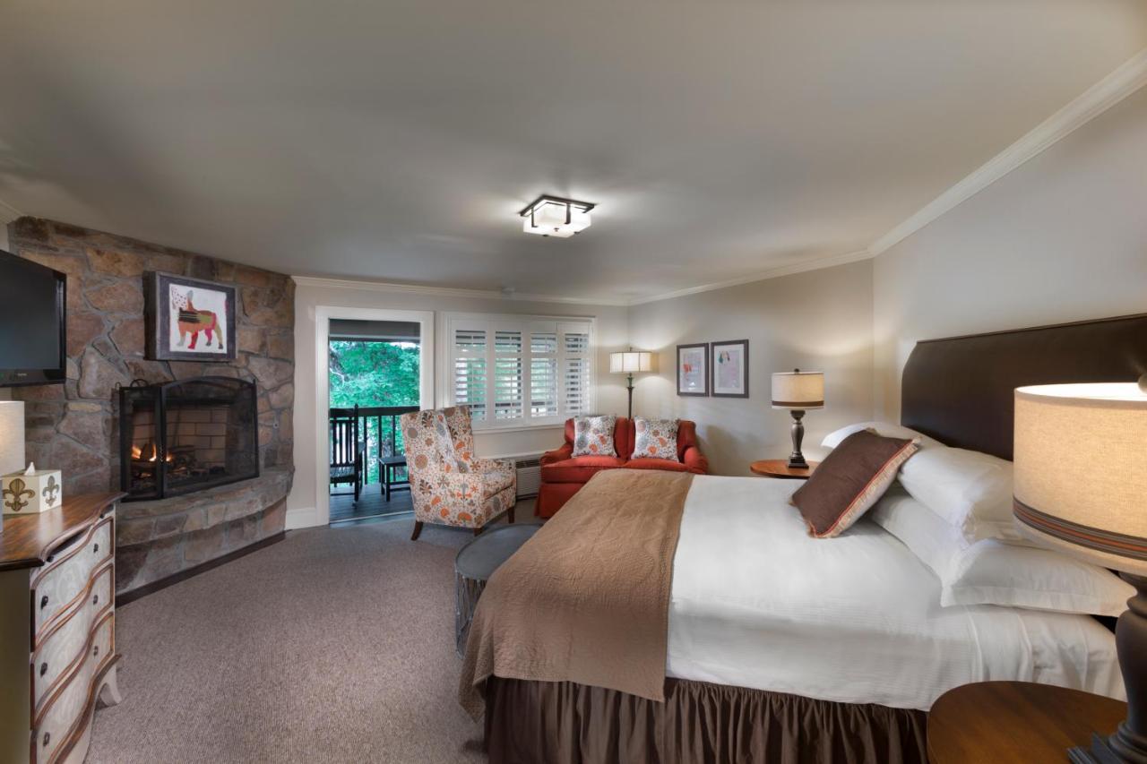 200 Main By Old Edwards Hospitality Motel ไฮแลนด์ส ภายนอก รูปภาพ