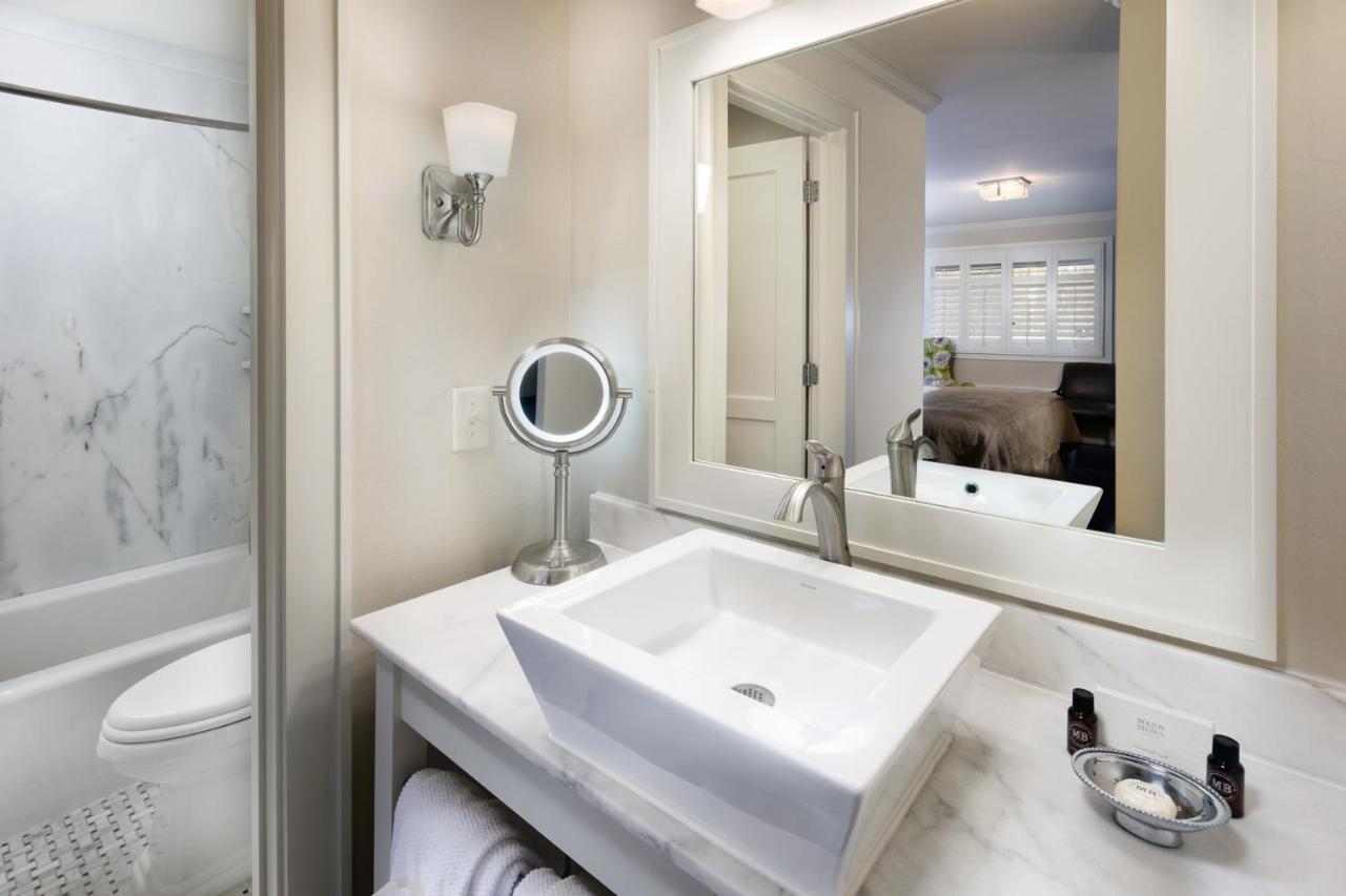 200 Main By Old Edwards Hospitality Motel ไฮแลนด์ส ภายนอก รูปภาพ