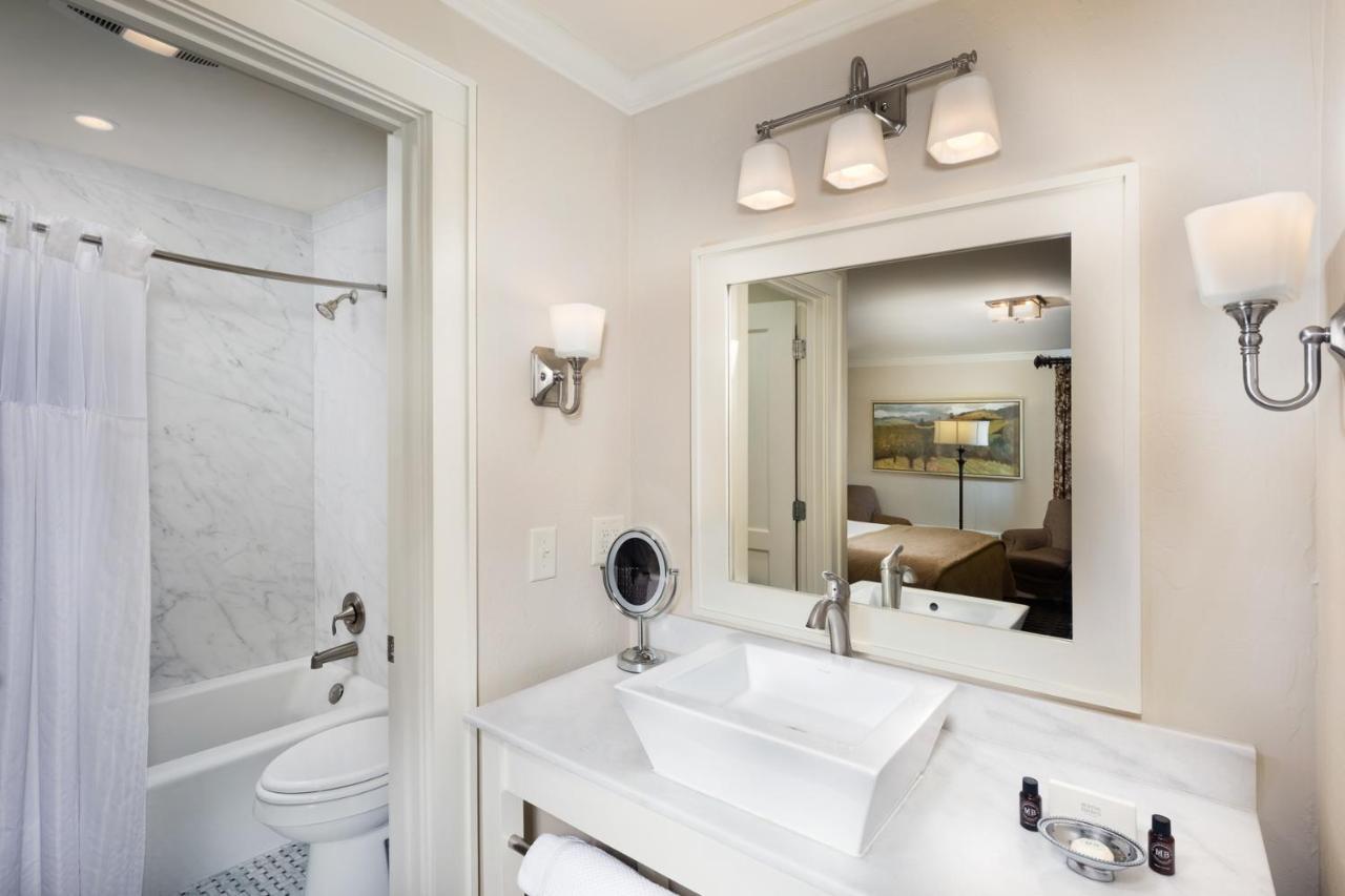 200 Main By Old Edwards Hospitality Motel ไฮแลนด์ส ภายนอก รูปภาพ